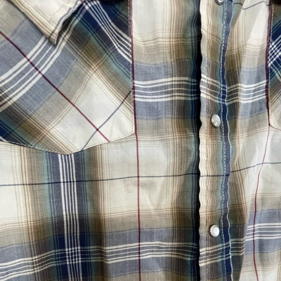 Men’s Ely Cattleman pearl snap button down - Picture 2 of 6